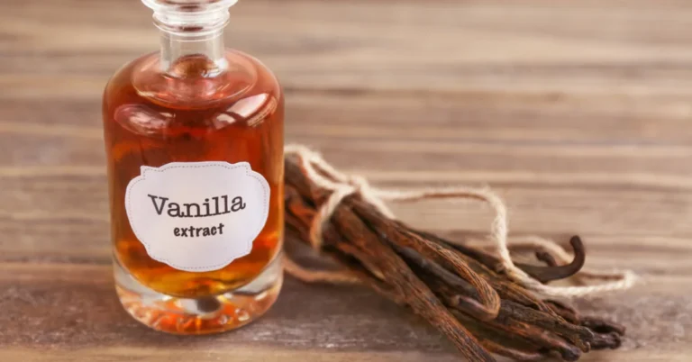 Bake Up a Storm: Costco Vanilla Extract Review